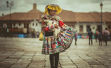 (20 DE JUNIO DEL 2026) Llegada al Cusco – Recojo del Aeropuerto (Almuerzo)