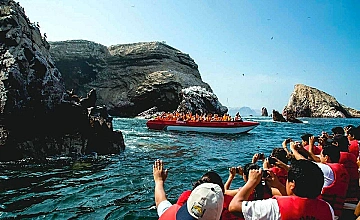 Lima - Paracas – Tour Islas Ballestas en Paracas – Reserva Nacional de Paracas – Visita Oasis de Huacachina – Retorno a Lima (Desayuno y Almuerzo)