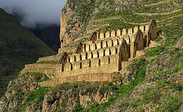 (11 de Marzo del 2026) Ollantaytambo – Pinkuylluna – Ciudad Inka viviente de Ollantaytambo – Almuerzo ancestral “Pachamanca” (Desayuno y Almuerzo)